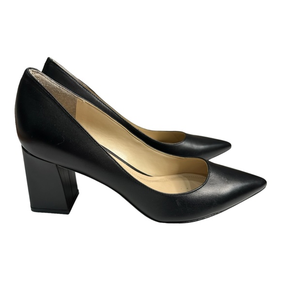 SOLD- Marc Fisher Zara Black Leather Block Heel Size 8 - Picture 5 of 10